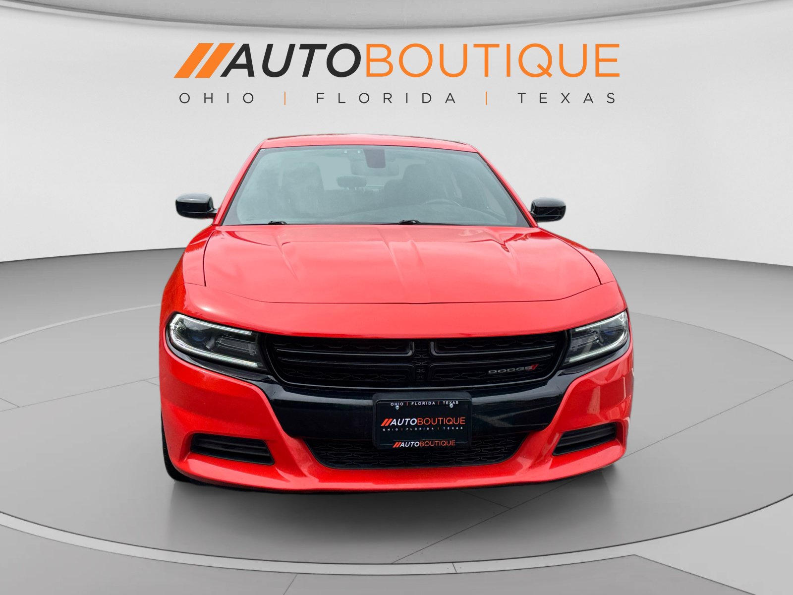 Used 2017 Dodge Charger SE w/ Blacktop Package RWD image 12