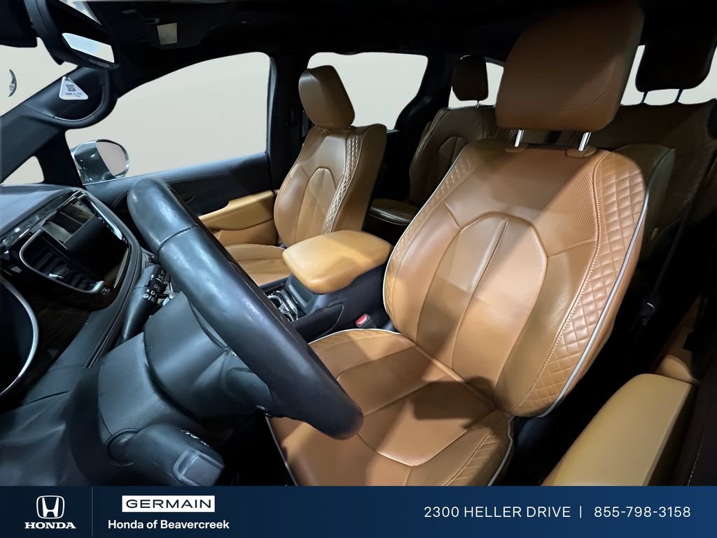 Used 2021 Chrysler Pacifica Pinnacle FWD image 22