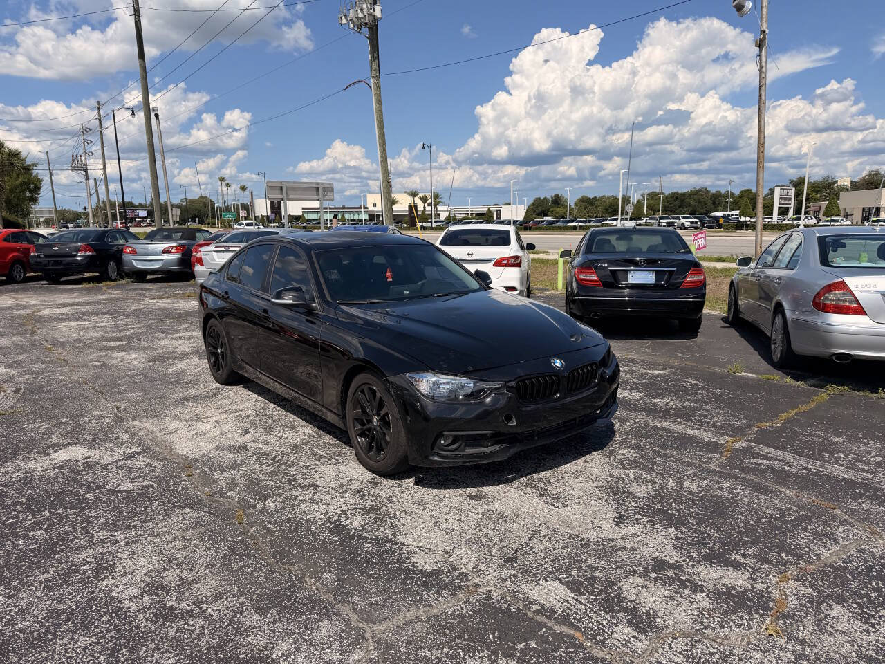 Used 2016 BMW 320i Sedan RWD image 2