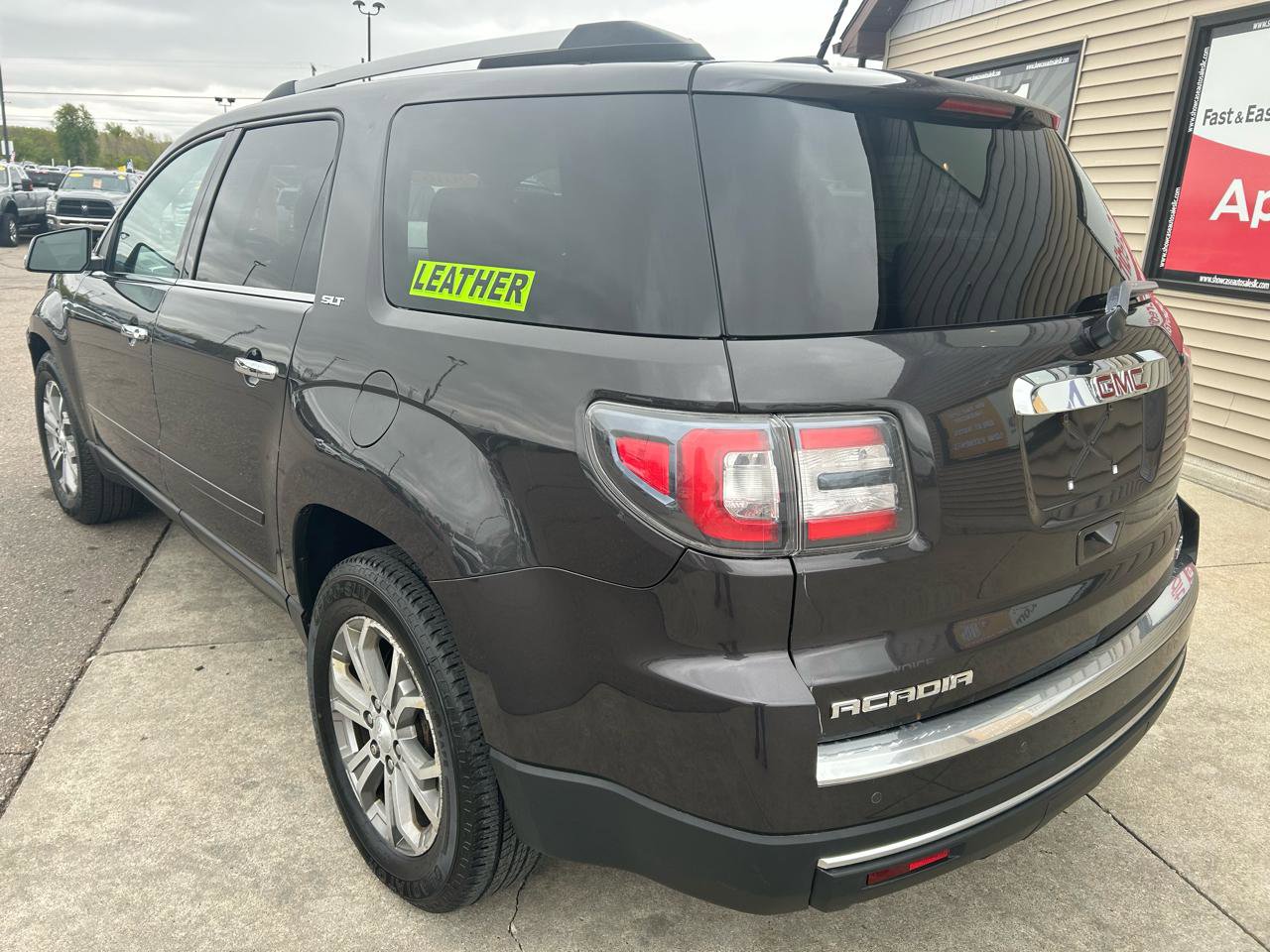 Used 2016 GMC Acadia SLT w/ Open Road Package AWD/4WD image 7