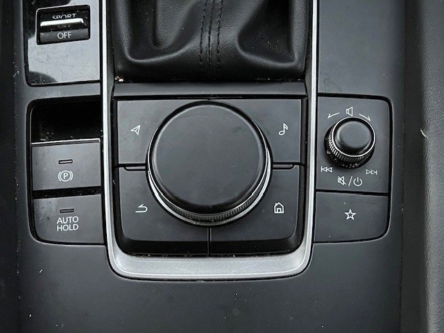 Used 2020 MAZDA MAZDA3 Sedan w/ Select Package image 25