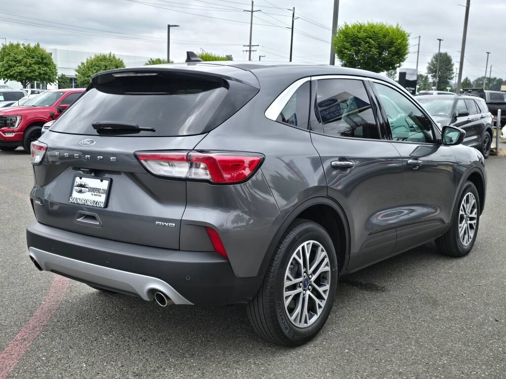 Used 2022 Ford Escape SEL AWD/4WD image 6