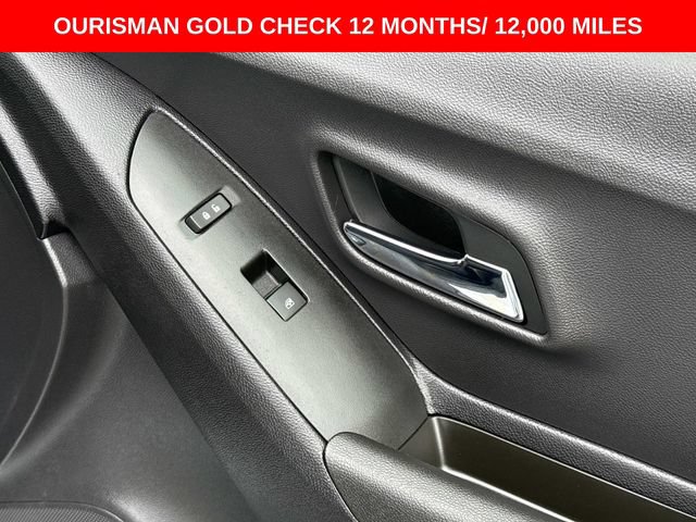 Used 2020 Chevrolet Trax LT AWD/4WD image 9