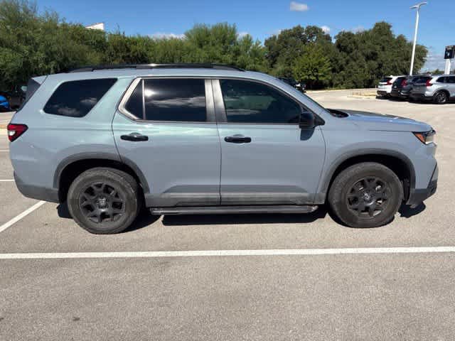 Used 2024 Honda Pilot TrailSport image 6