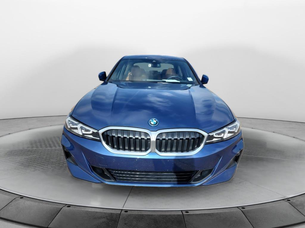 Used 2023 BMW 330e xDrive w/ Premium Package image 8