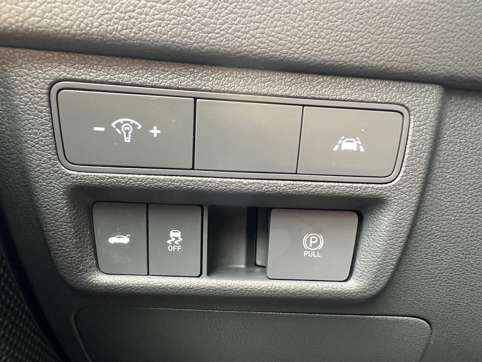Used 2023 Hyundai Sonata Limited FWD image 31
