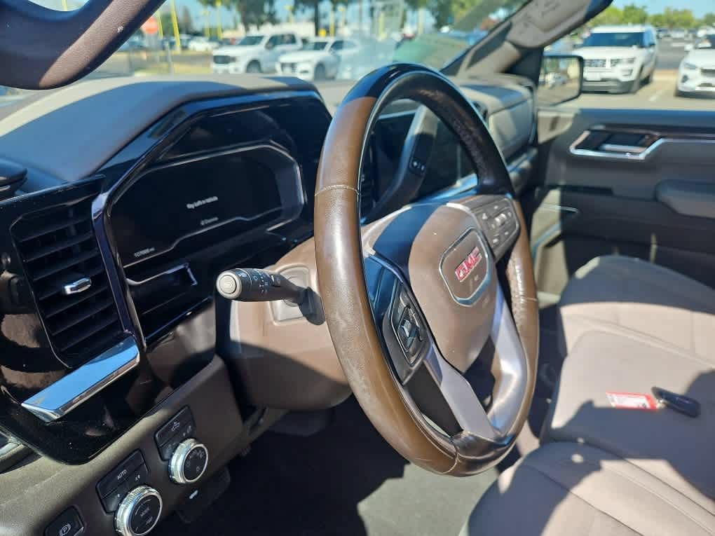 Used 2024 GMC Sierra 1500 SLE AWD/4WD image 9