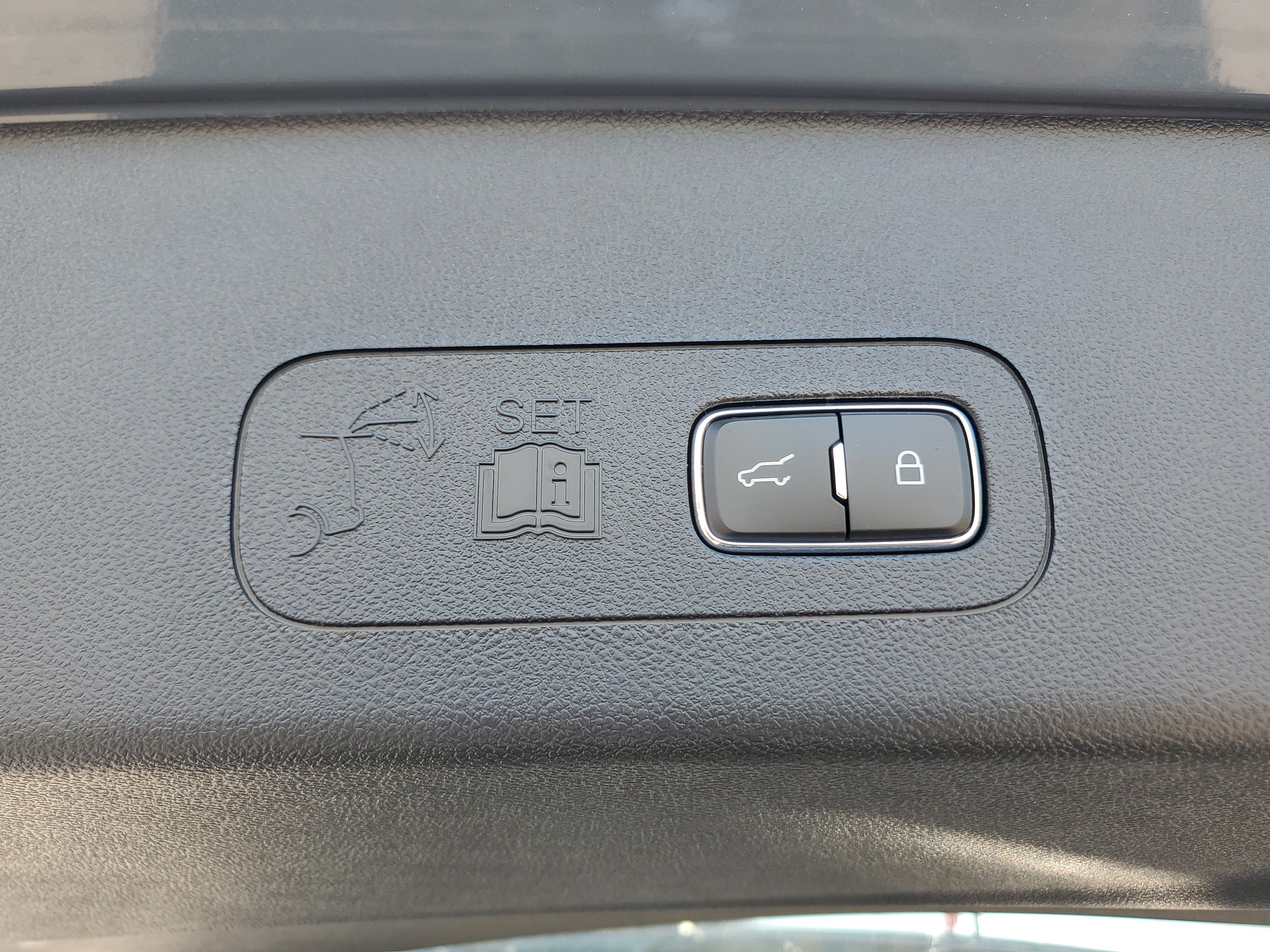 New 2026 Lincoln Aviator AWD image 30