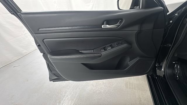 Certified 2024 Nissan Altima 2.5 SV image 16