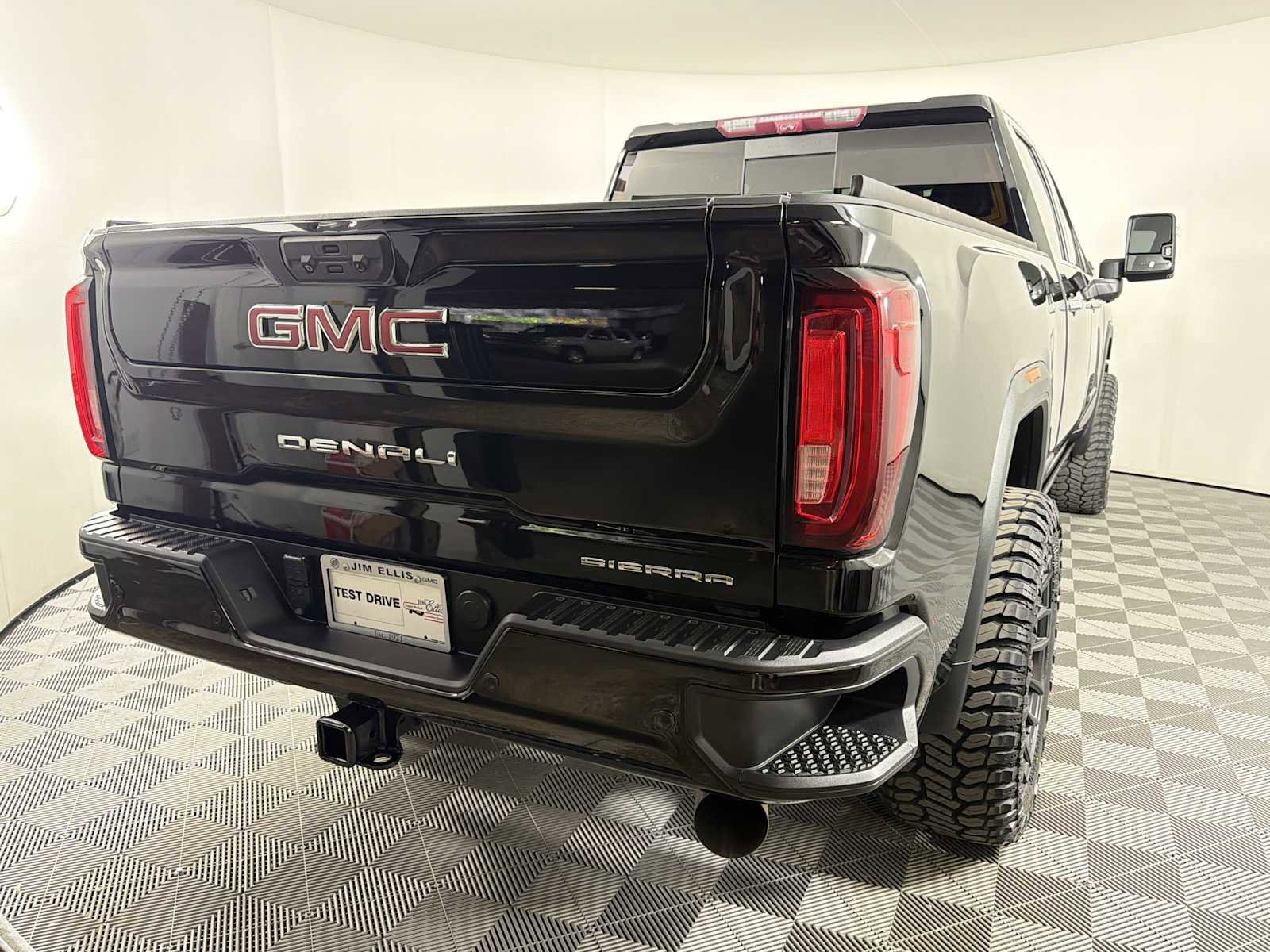 Used 2021 GMC Sierra 2500 Denali w/ Denali Ultimate Package image 7