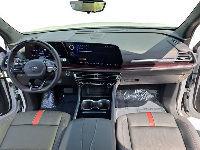 Used 2024 Chevrolet Traverse RS image 36