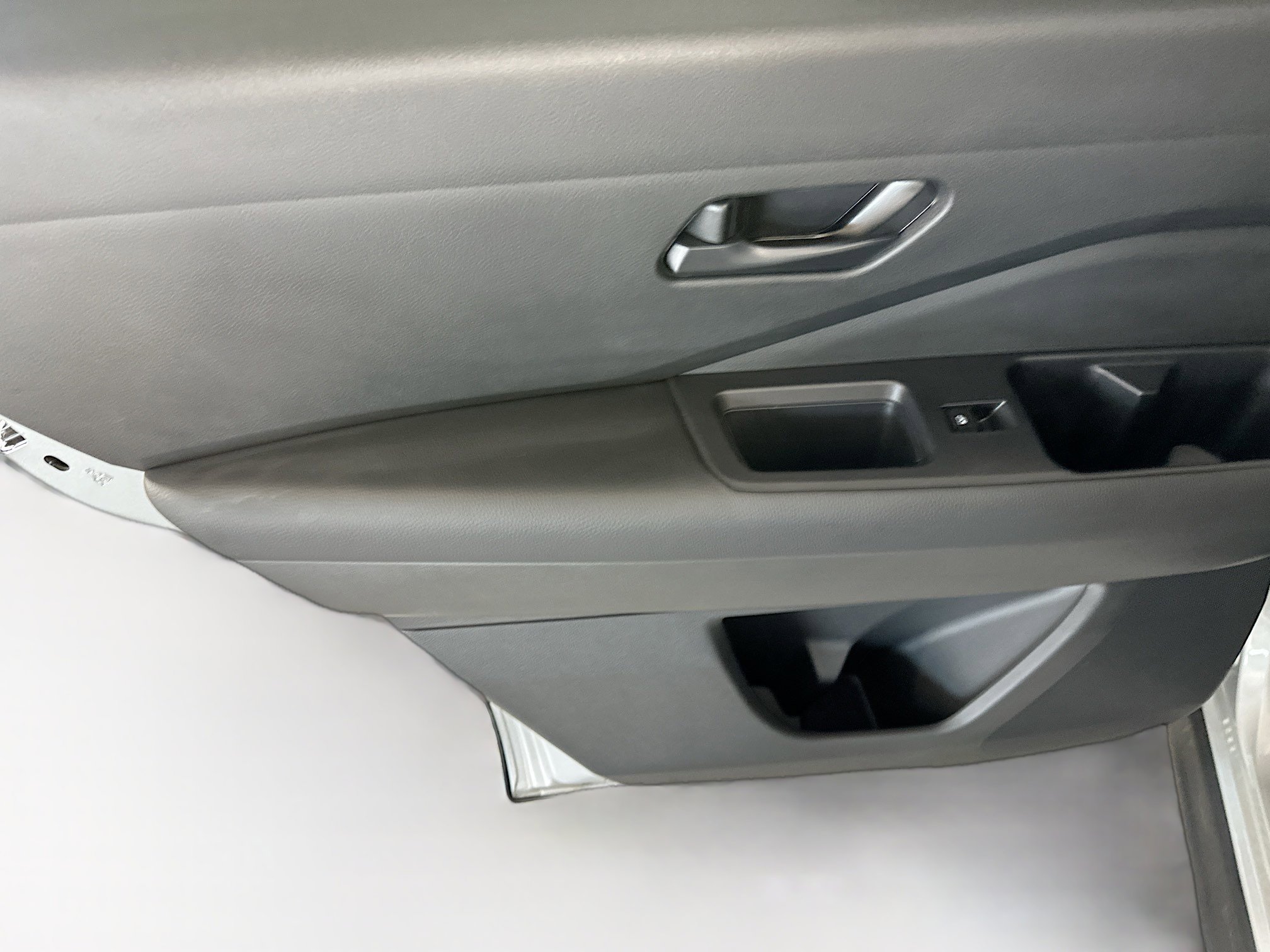 Used 2023 Nissan Pathfinder SV AWD/4WD image 26