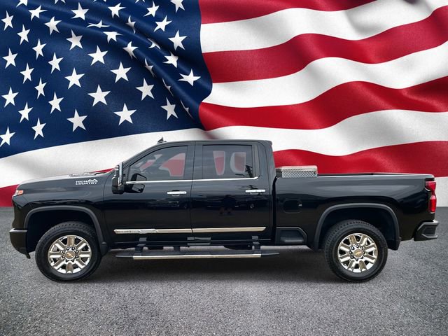 Used 2024 Chevrolet Silverado 2500 High Country w/ High Country Premium Package image 12