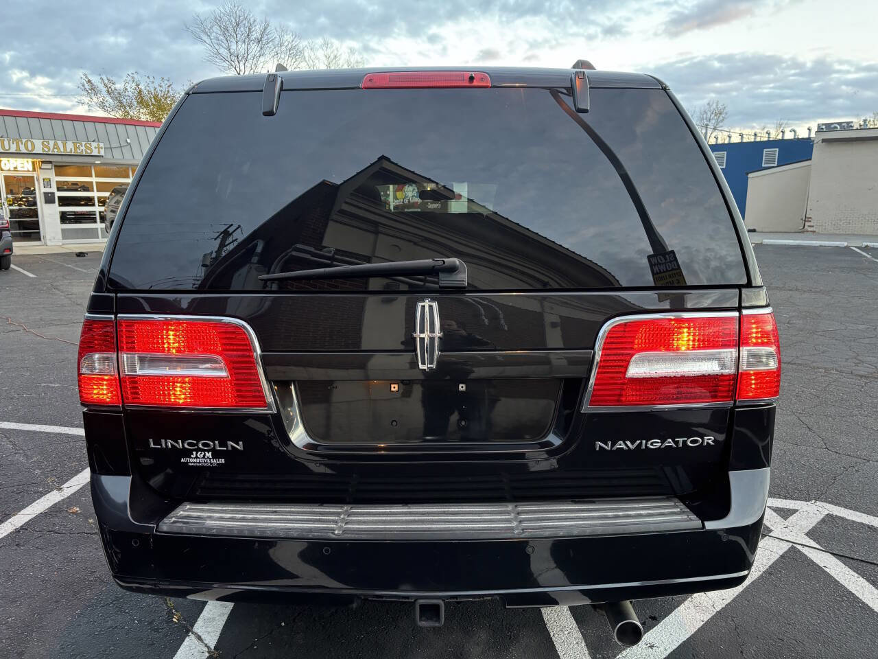 Used 2013 Lincoln Navigator 4WD w/ HD Trailer Tow Pkg image 5