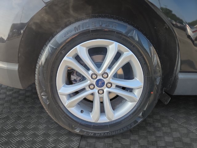 Used 2020 Ford Edge SEL w/ Convenience Package FWD image 36