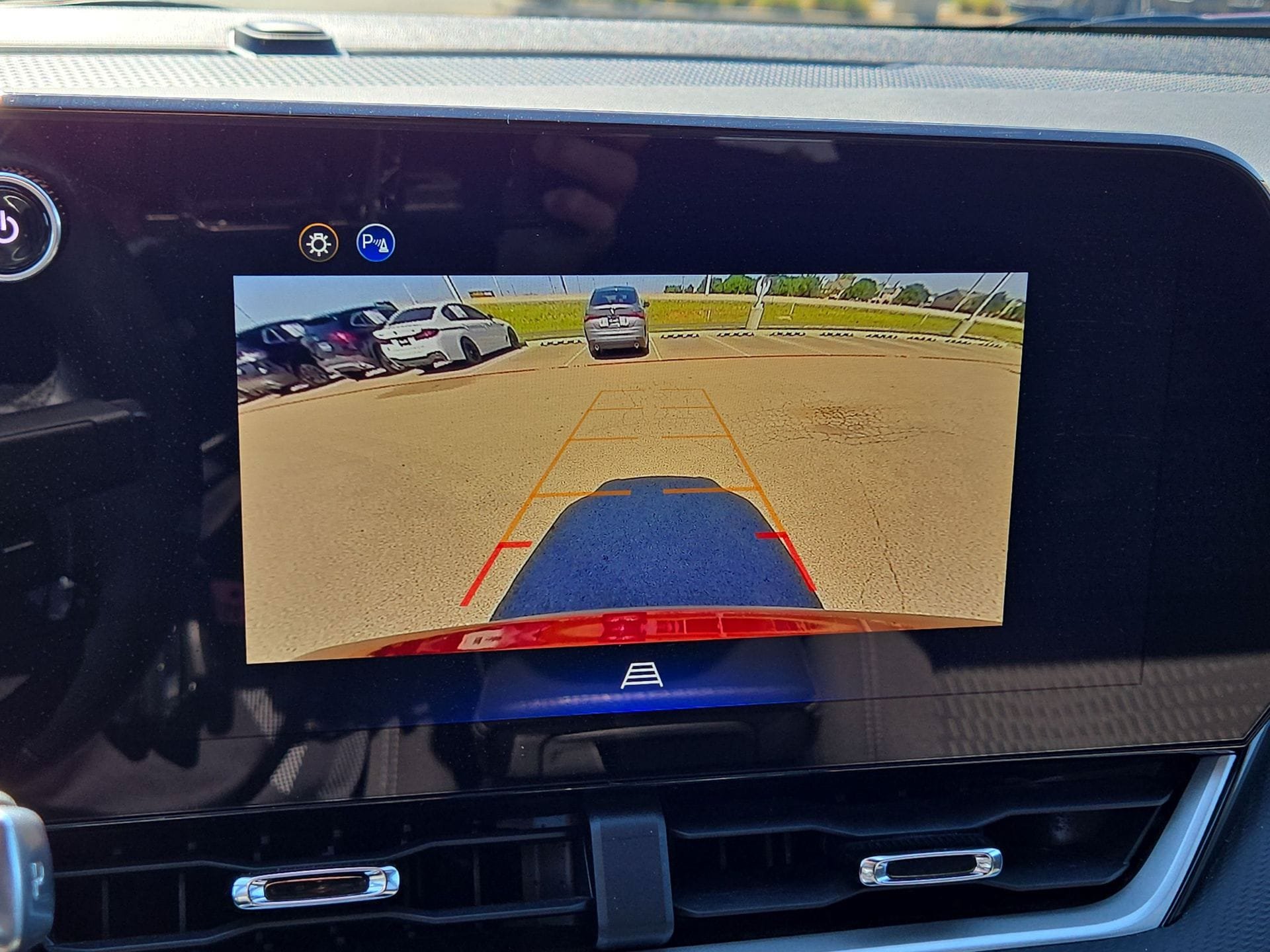 Used 2026 Chevrolet Equinox LT FWD image 18