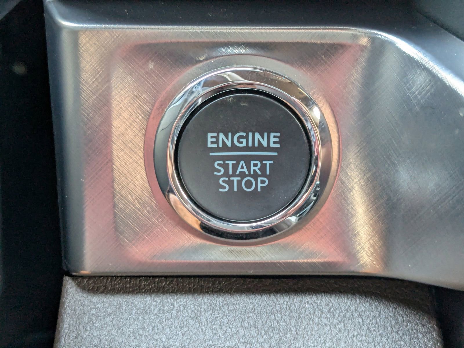 New 2025 Ford F350 King Ranch w/ Chrome Package image 31