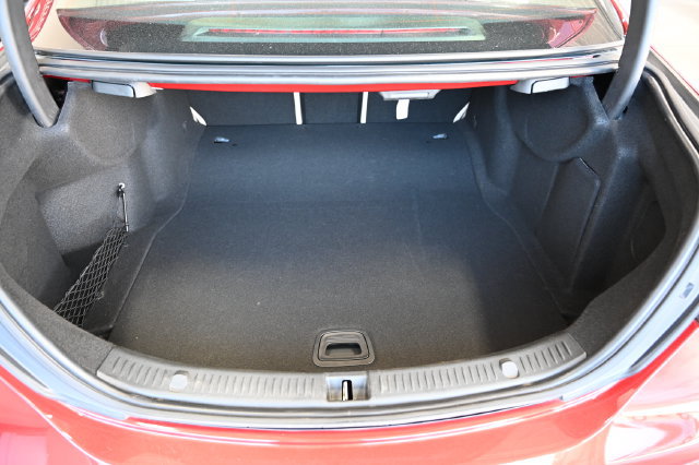 Used 2021 Mercedes-Benz E 350 4MATIC Sedan image 31