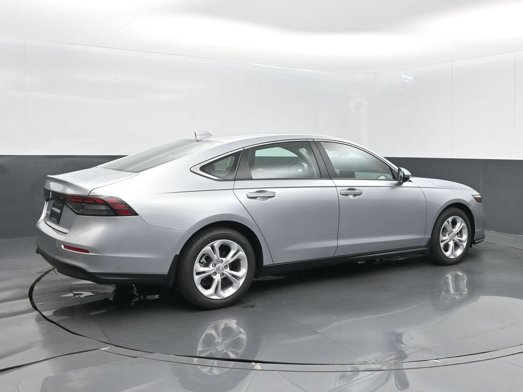 New 2025 Honda Accord LX image 8