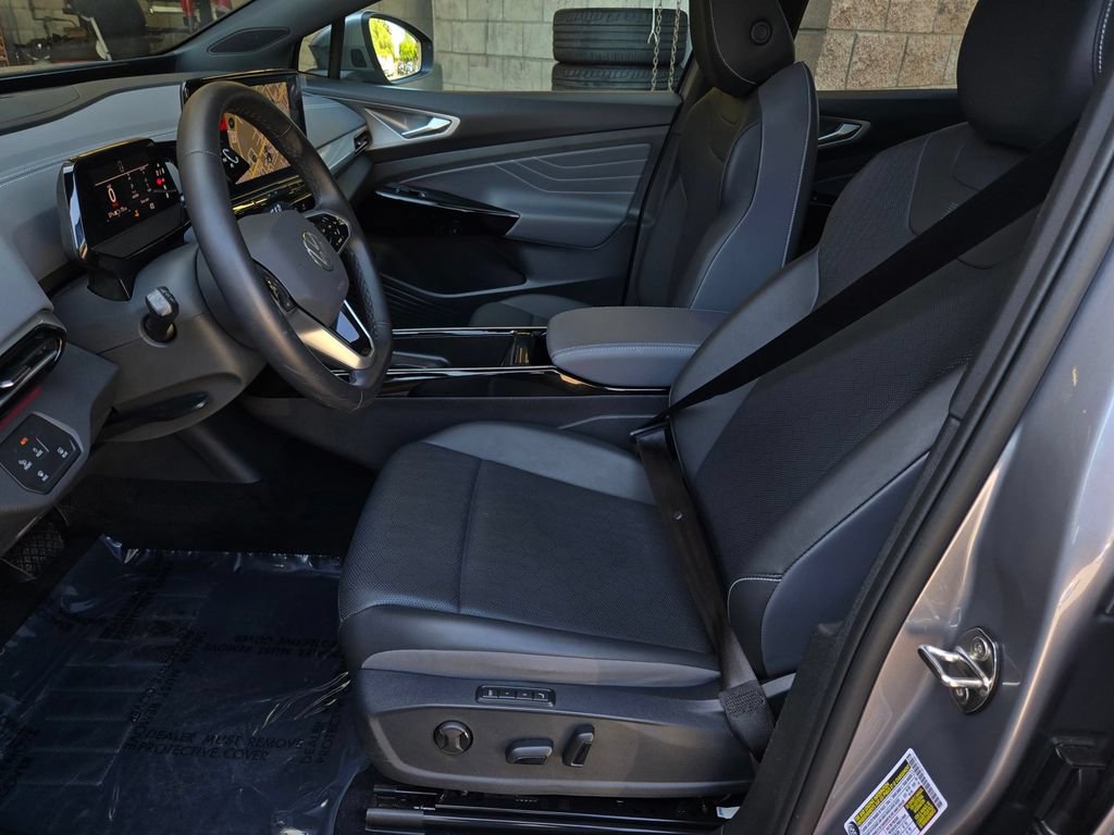 Used 2023 Volkswagen ID.4 S RWD image 17