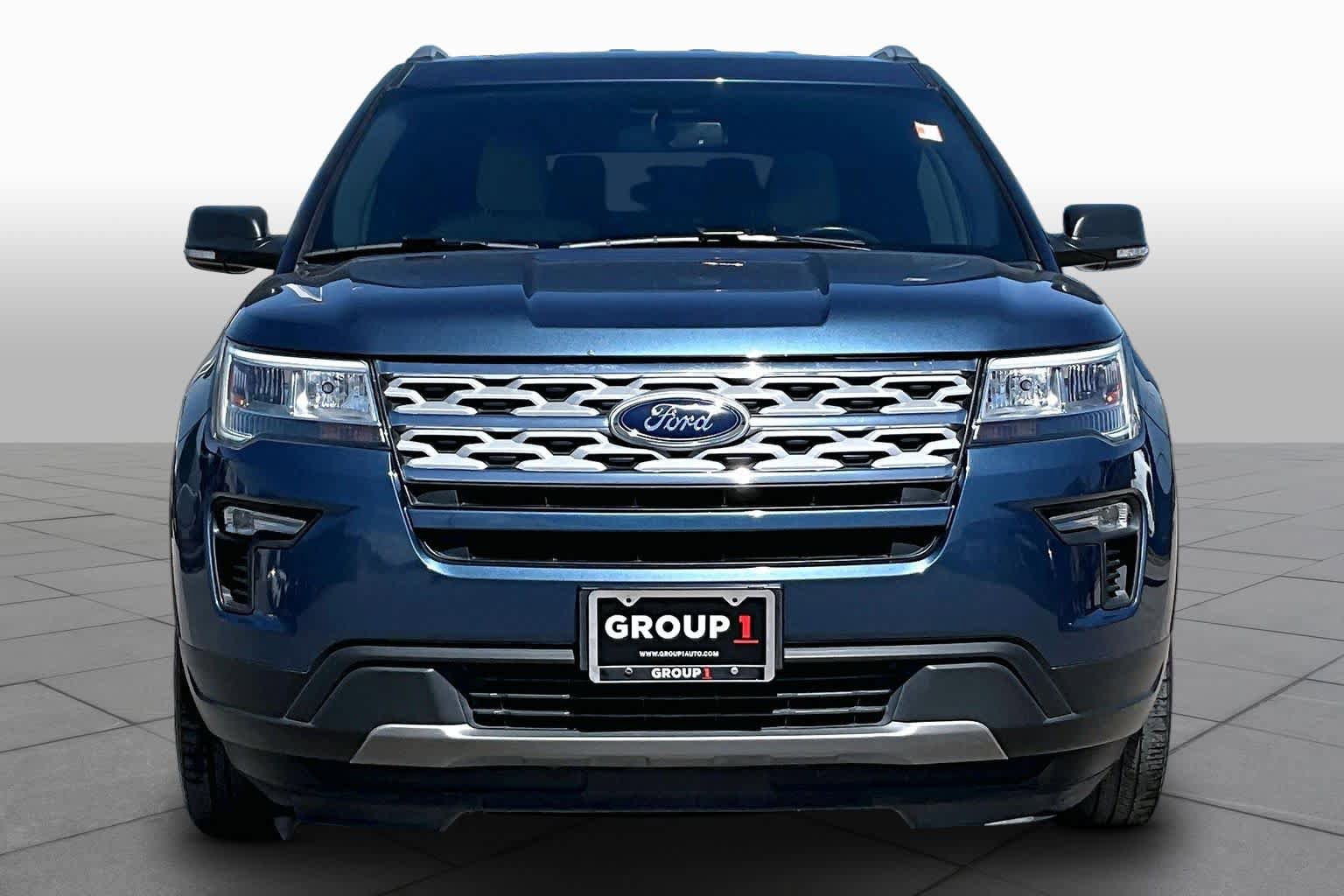 Used 2019 Ford Explorer XLT w/ Equipment Group 201A FWD image 4