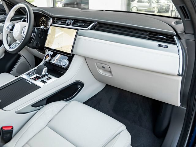 New 2026 Jaguar F-PACE R-Dynamic S AWD/4WD image 37