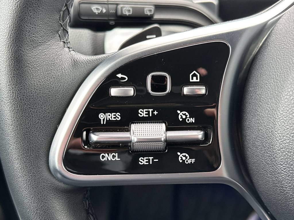 Used 2023 Mercedes-Benz GLB 250 4MATIC image 20