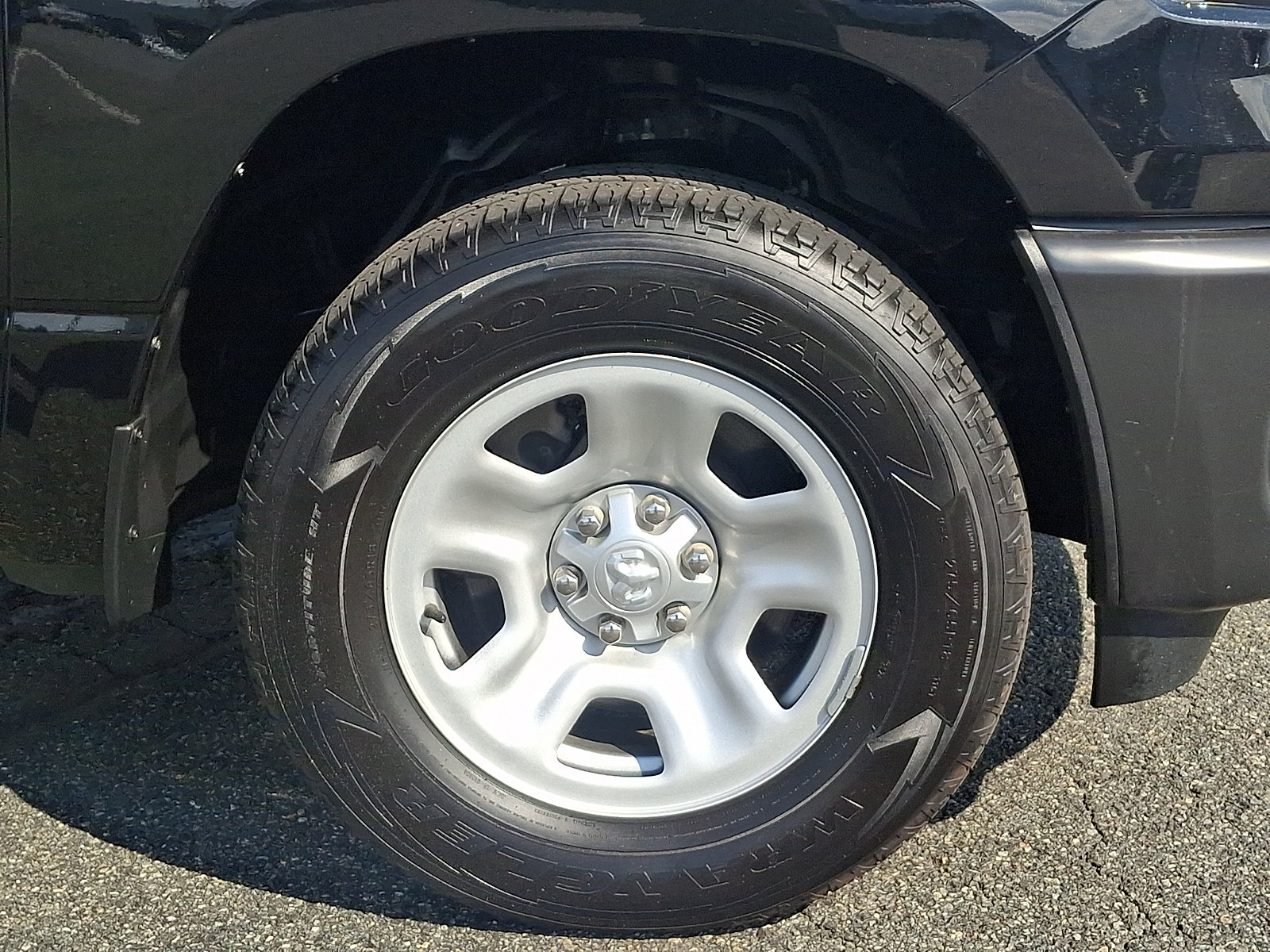 Used 2025 RAM 1500 Tradesman AWD/4WD image 8