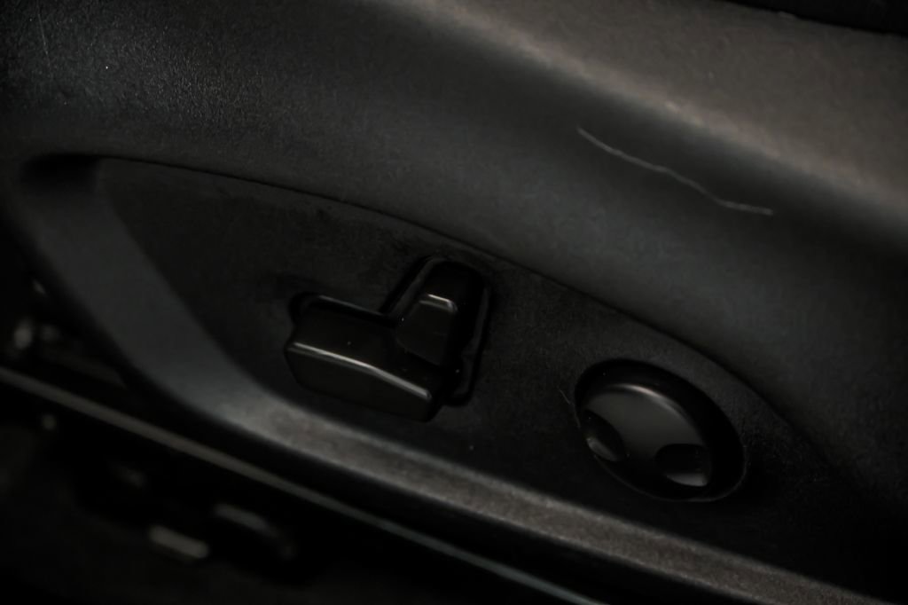 Used 2022 Jeep Compass Latitude w/ Sun and Sound Group image 18