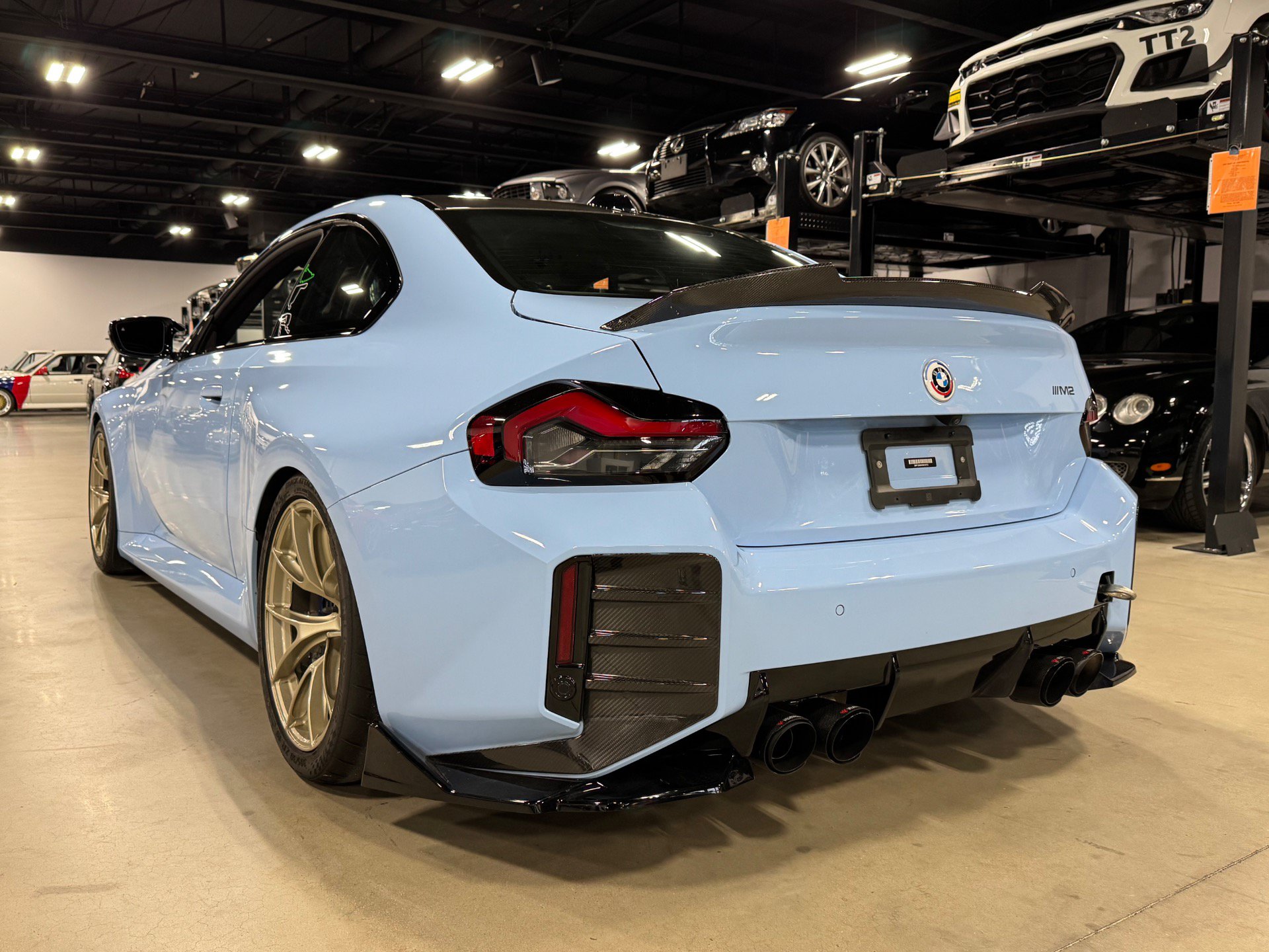 Used 2023 BMW M2 w/ Lighting Package RWD image 41
