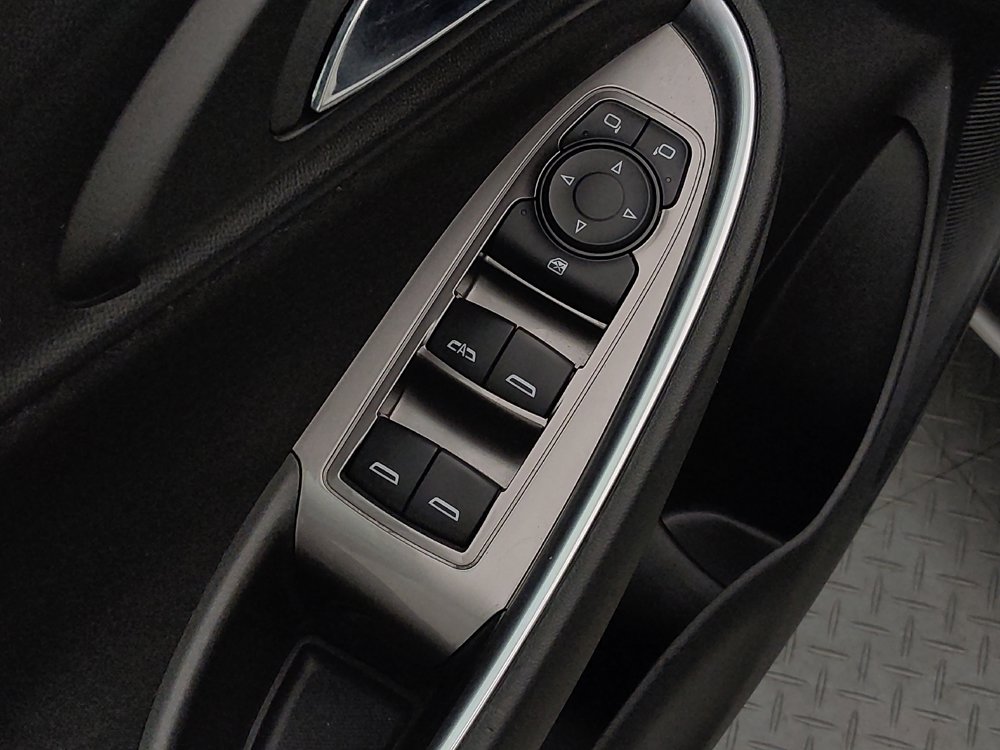 Used 2020 Chevrolet Malibu LT FWD image 27