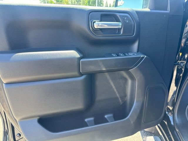 Used 2024 GMC Sierra 1500 Pro w/ Graphite Edition AWD/4WD image 17