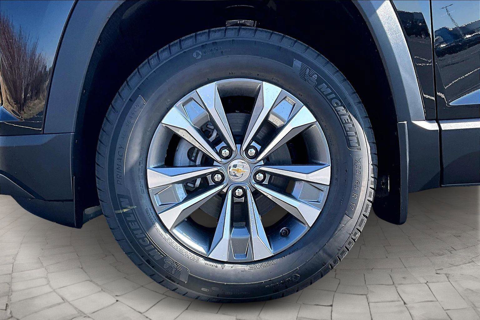 New 2026 Chevrolet Equinox LT w/ Convenience Package II image 15