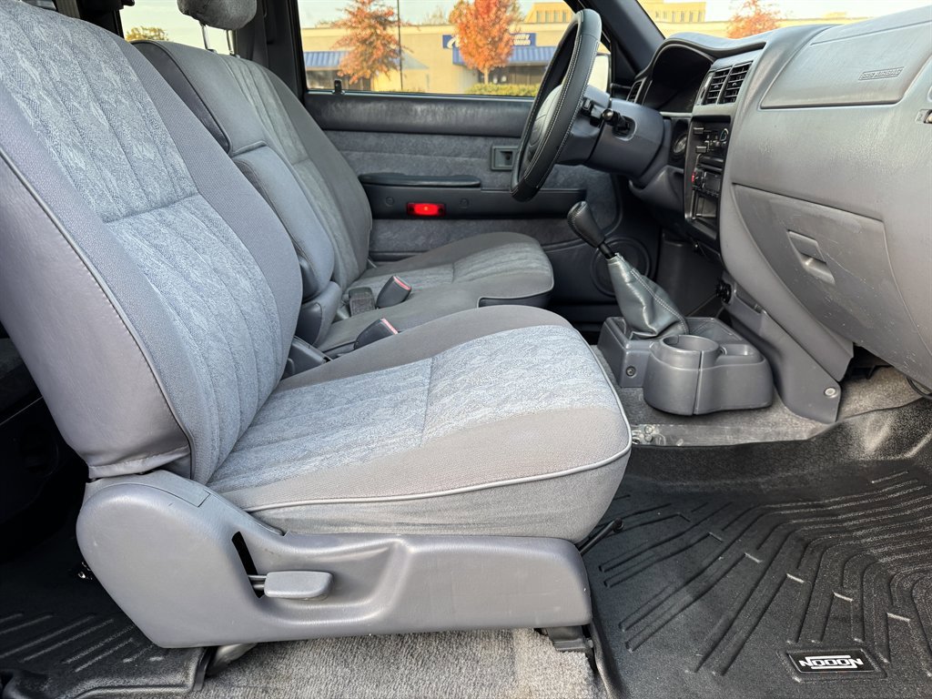 Used 2000 Toyota Tacoma 2WD Xtracab image 86