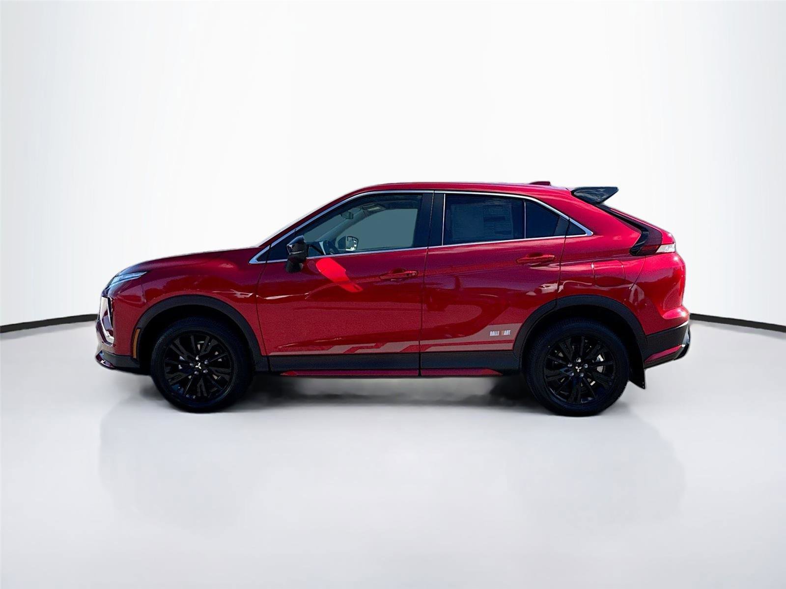 New 2026 Mitsubishi Eclipse Cross LE AWD/4WD image 4