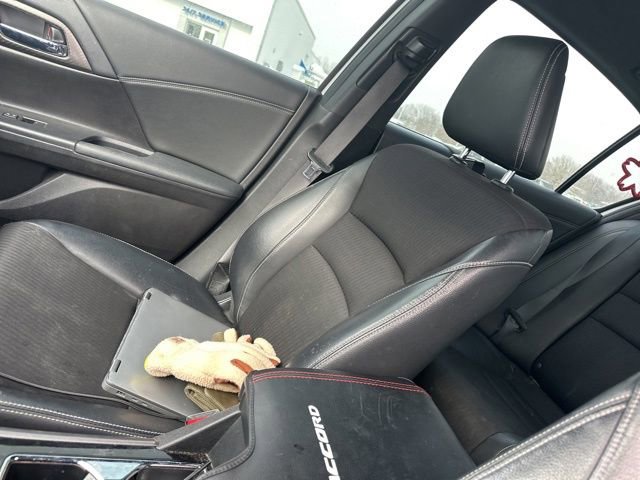 Used 2017 Honda Accord Sport image 9