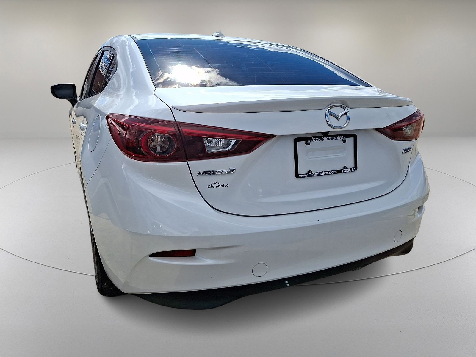 Used 2018 MAZDA MAZDA3 Grand Touring w/ Premium Equipment Package image 7