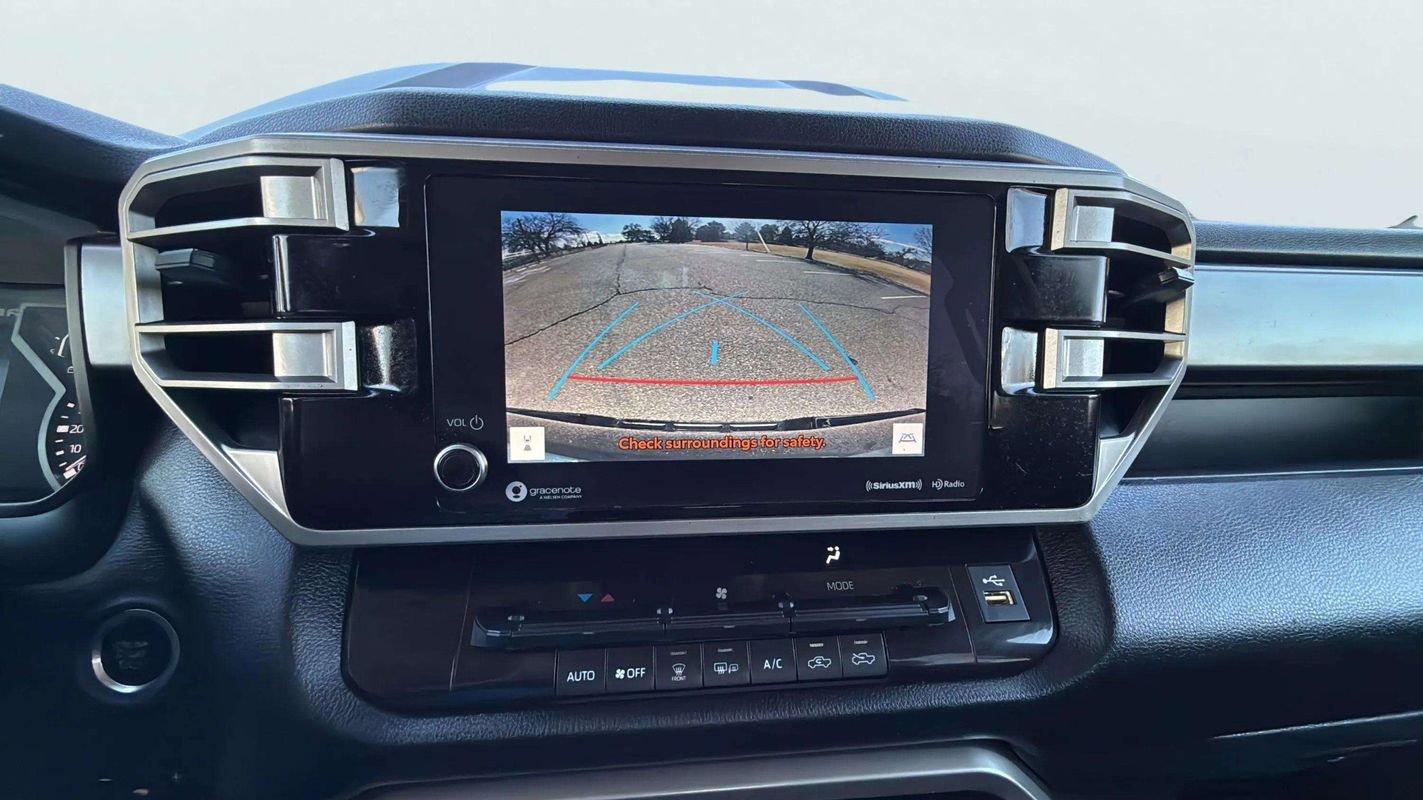 Used 2022 Toyota Tundra SR5 image 11