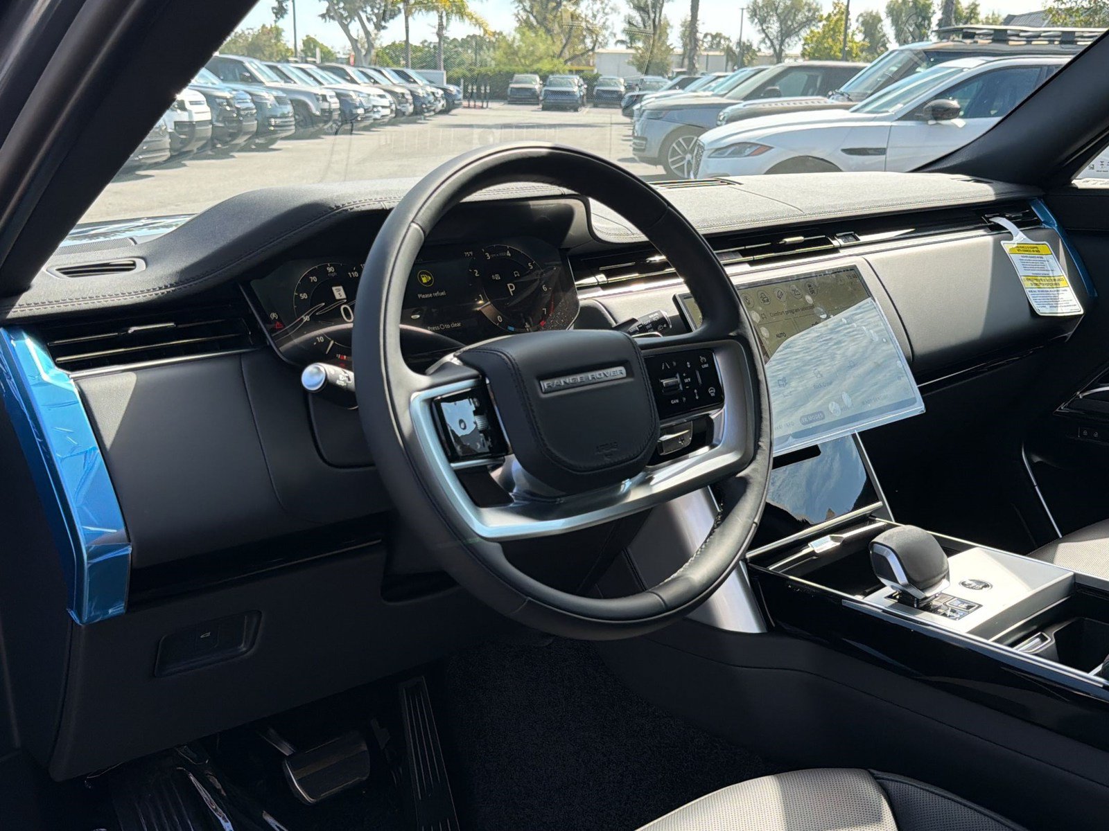 New 2026 Land Rover Range Rover SE AWD/4WD image 4