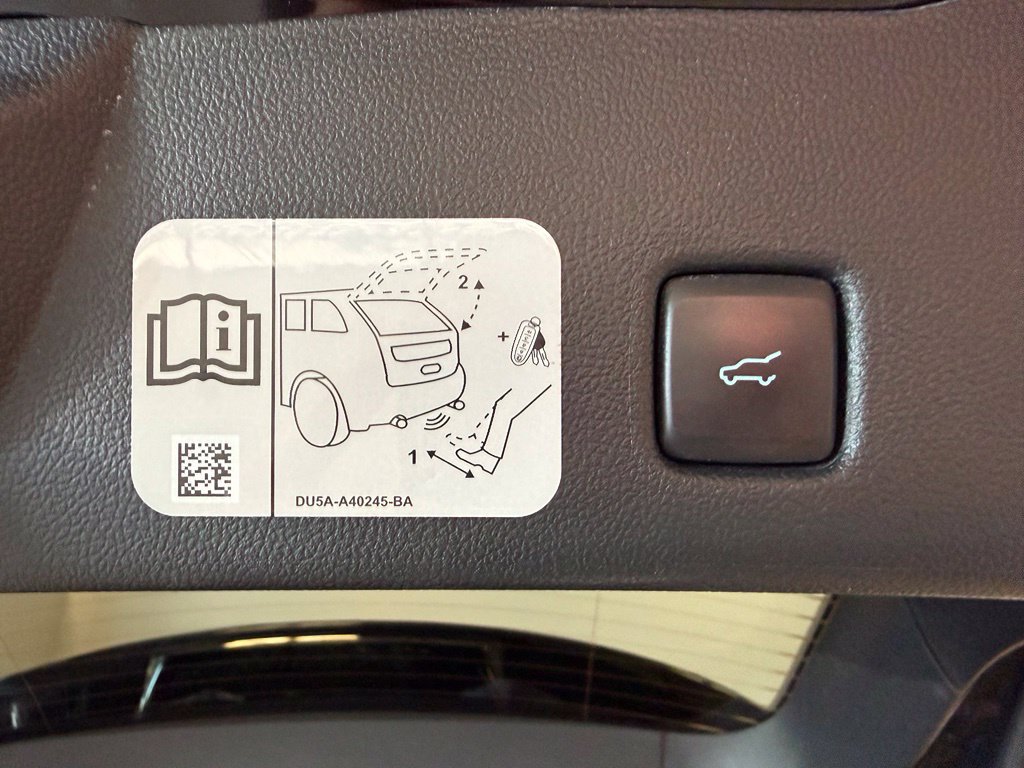 Used 2020 Ford Escape SEL AWD/4WD image 14