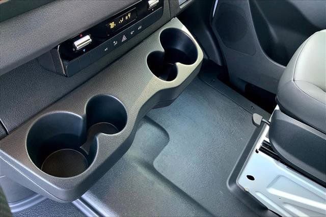 New 2026 Mercedes-Benz Sprinter 2500 image 24