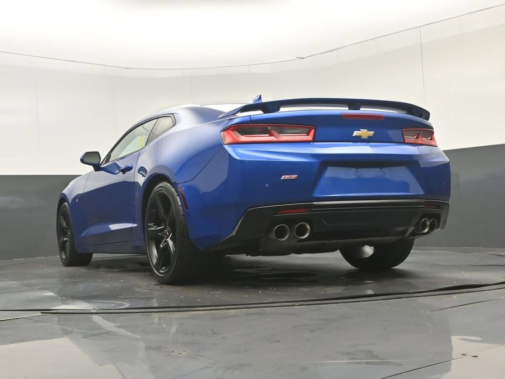 Used 2018 Chevrolet Camaro SS RWD image 51