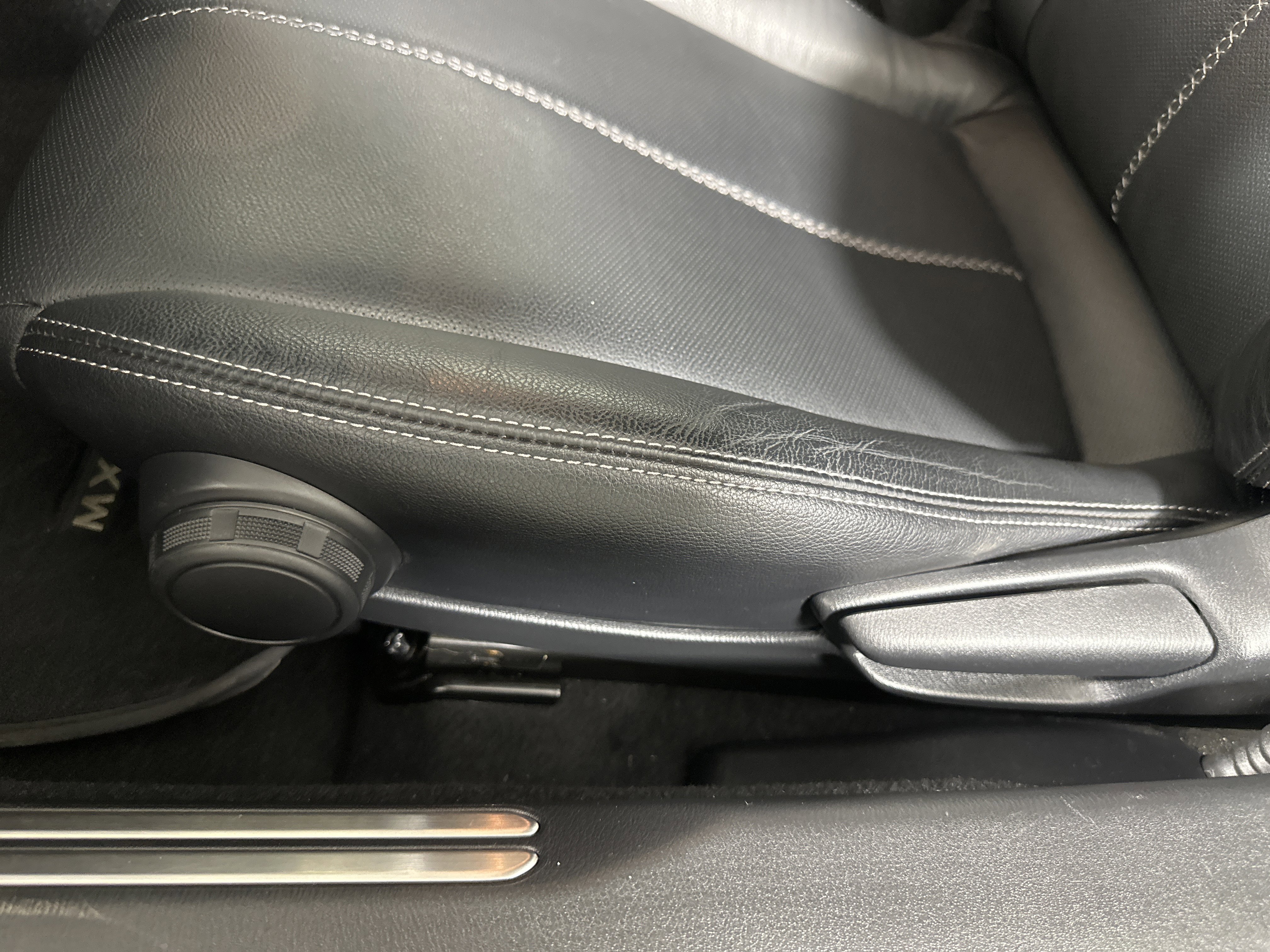 Used 2021 MAZDA MX-5 Miata Grand Touring image 10