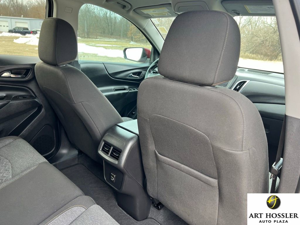 Used 2023 Chevrolet Equinox LT FWD image 14