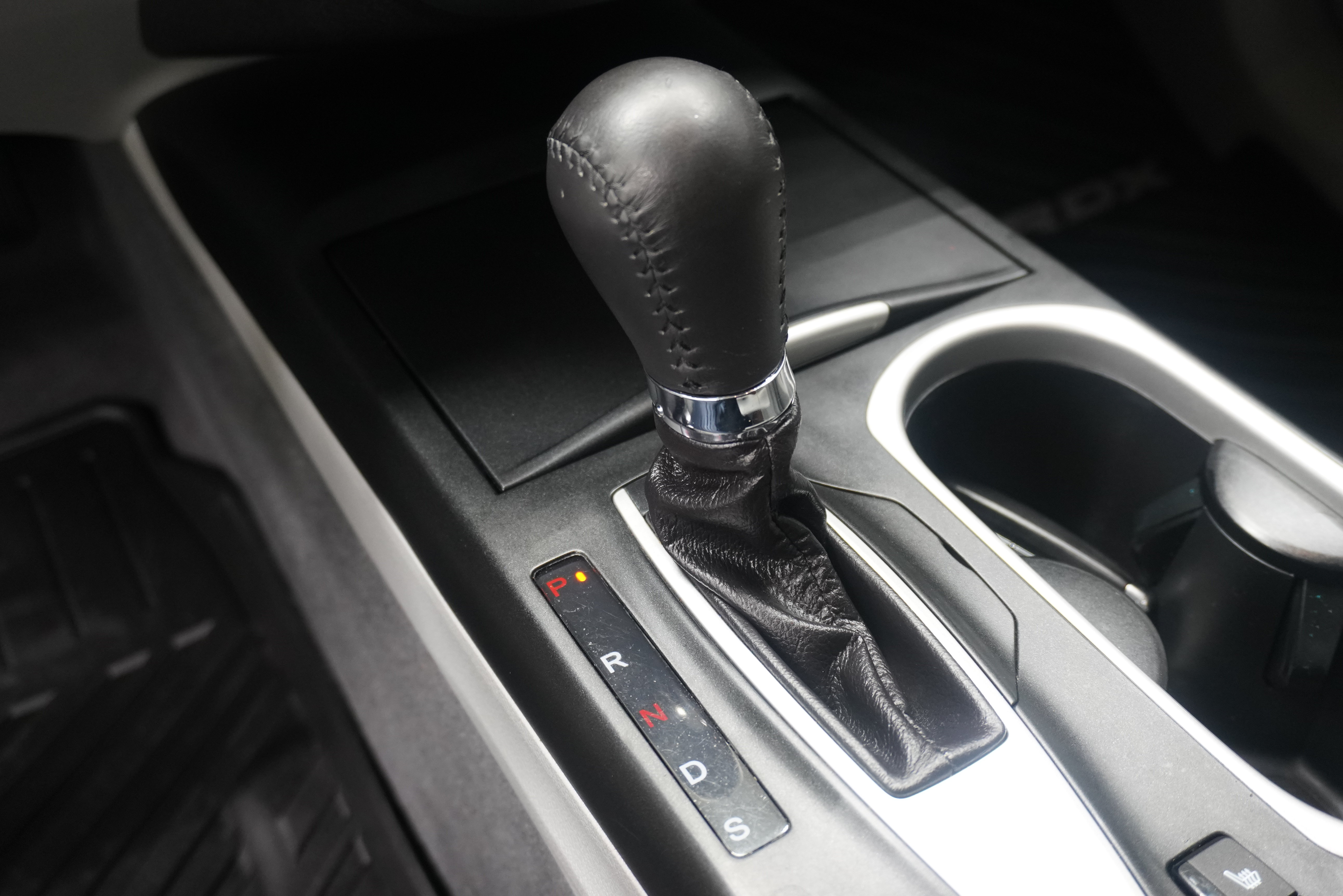 Used 2018 Acura RDX w/ Advance Package FWD image 24