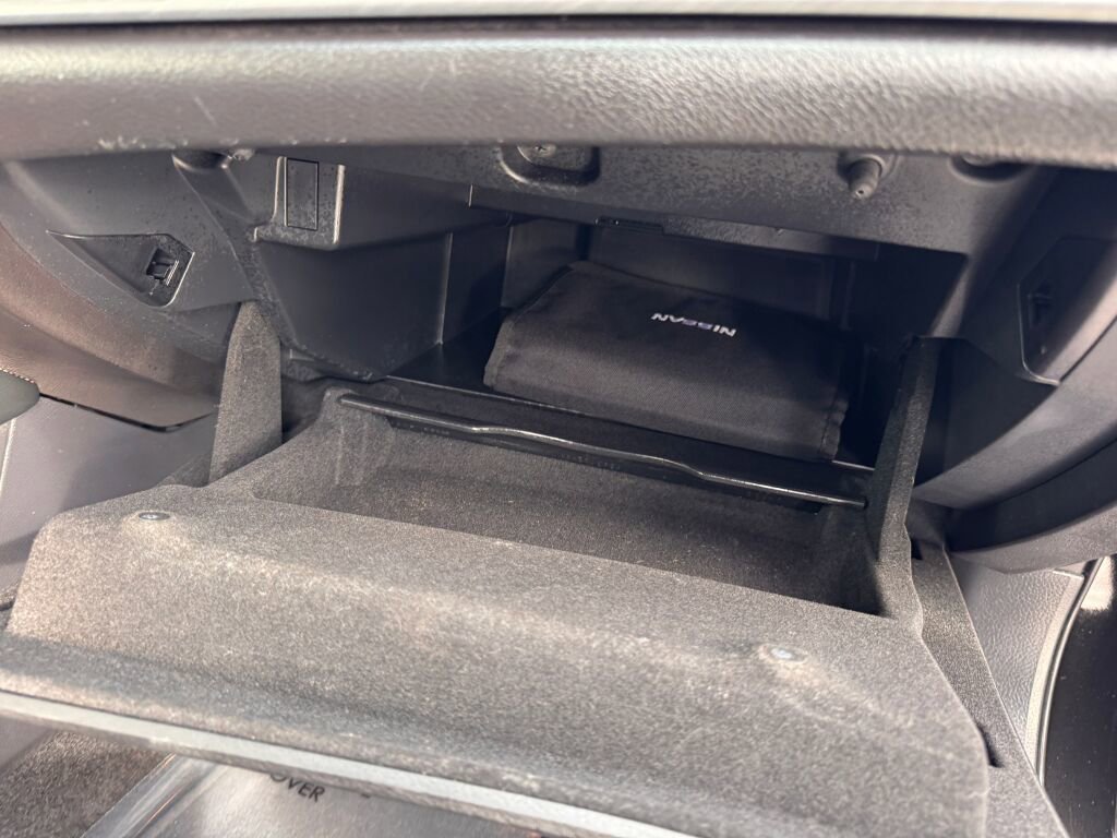 Used 2018 Nissan Maxima 3.5 SV image 17