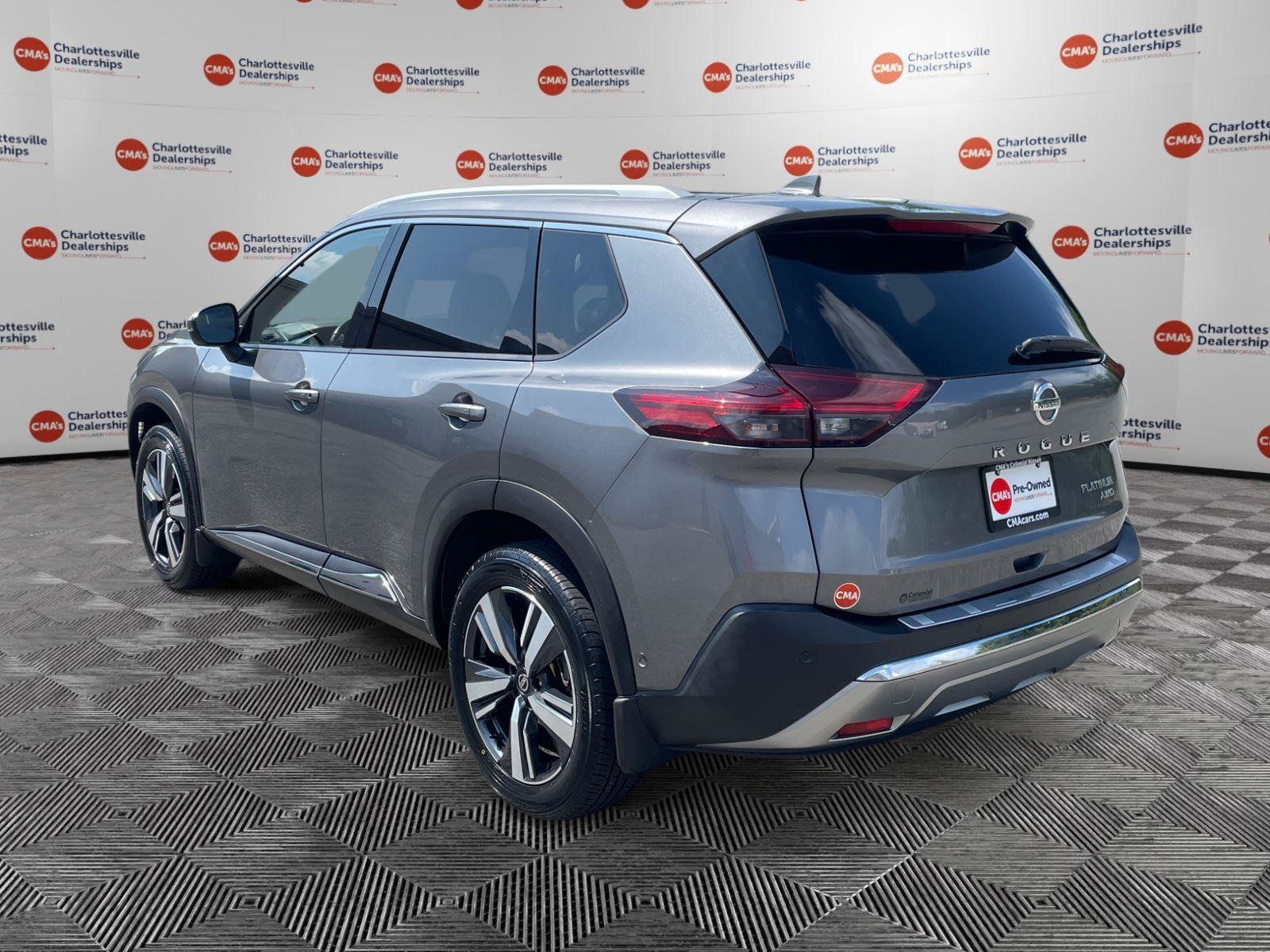 Used 2021 Nissan Rogue Platinum AWD/4WD image 3