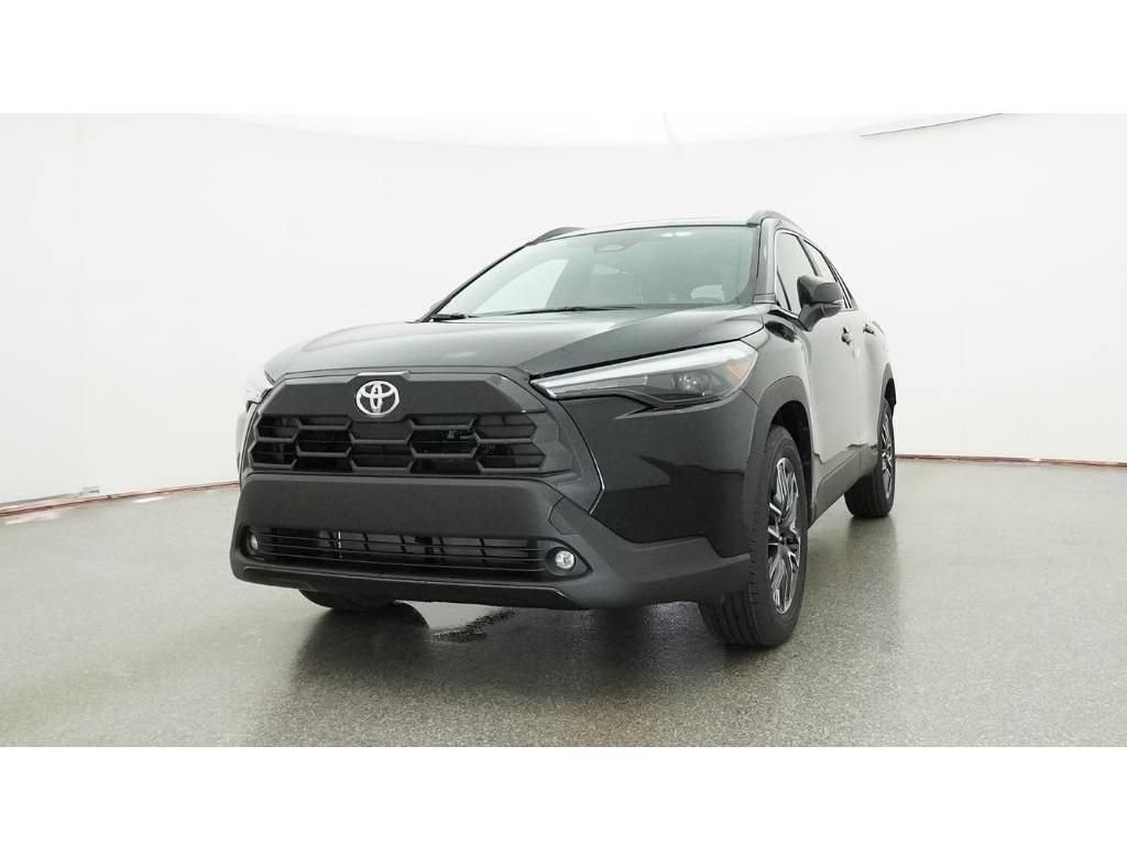 Used 2026 Toyota Corolla Cross XLE w/ Convenience Package FWD image 32