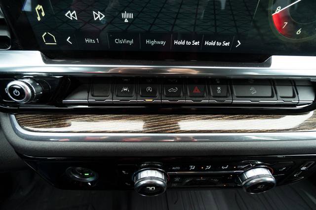 Used 2024 GMC Sierra 1500 Elevation image 27