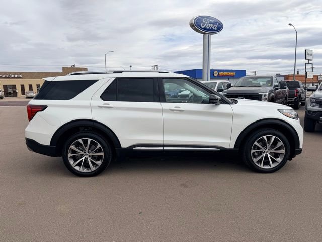 Used 2025 Ford Explorer Platinum w/ Ultimate Package image 2